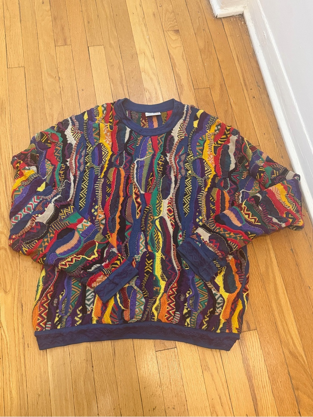 COOGI Men's Multicolor Textured Crewneck Sweater